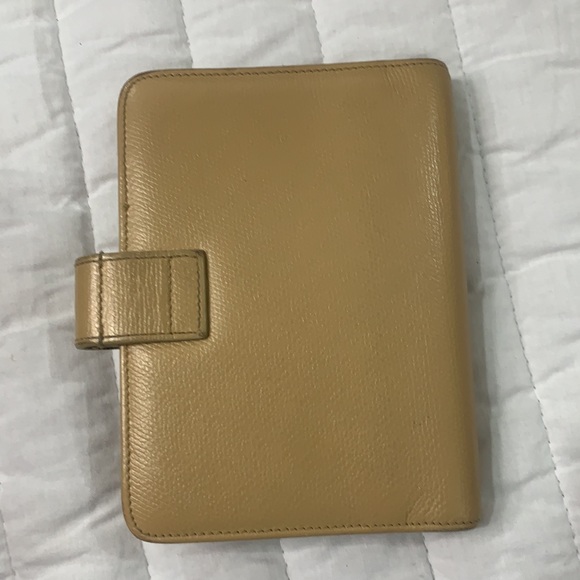 Vintage Cream Chanel Day Planner Agenda Notebook - Picture 3 of 7